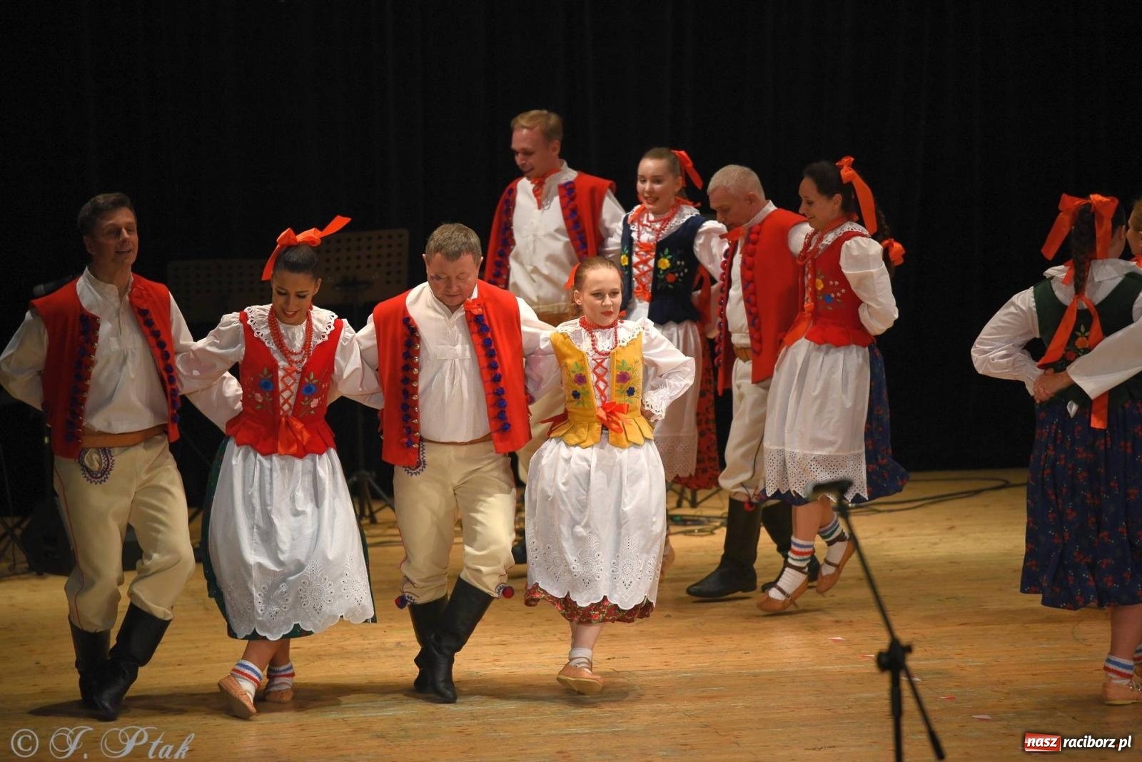 Zdjęcie w galerii na portalu naszraciborz.pl: Źródło i Patria zatańczyły dla Kubusia [FOTO i WIDEO] wiadomości z regionu