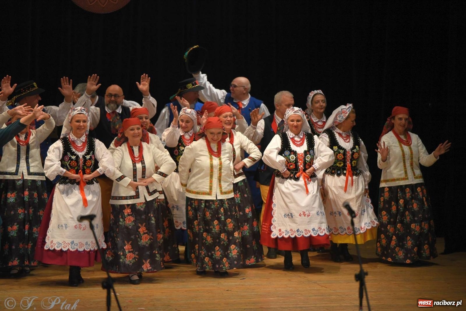 Zdjęcie w galerii na portalu naszraciborz.pl: Źródło i Patria zatańczyły dla Kubusia [FOTO i WIDEO] wiadomości z regionu