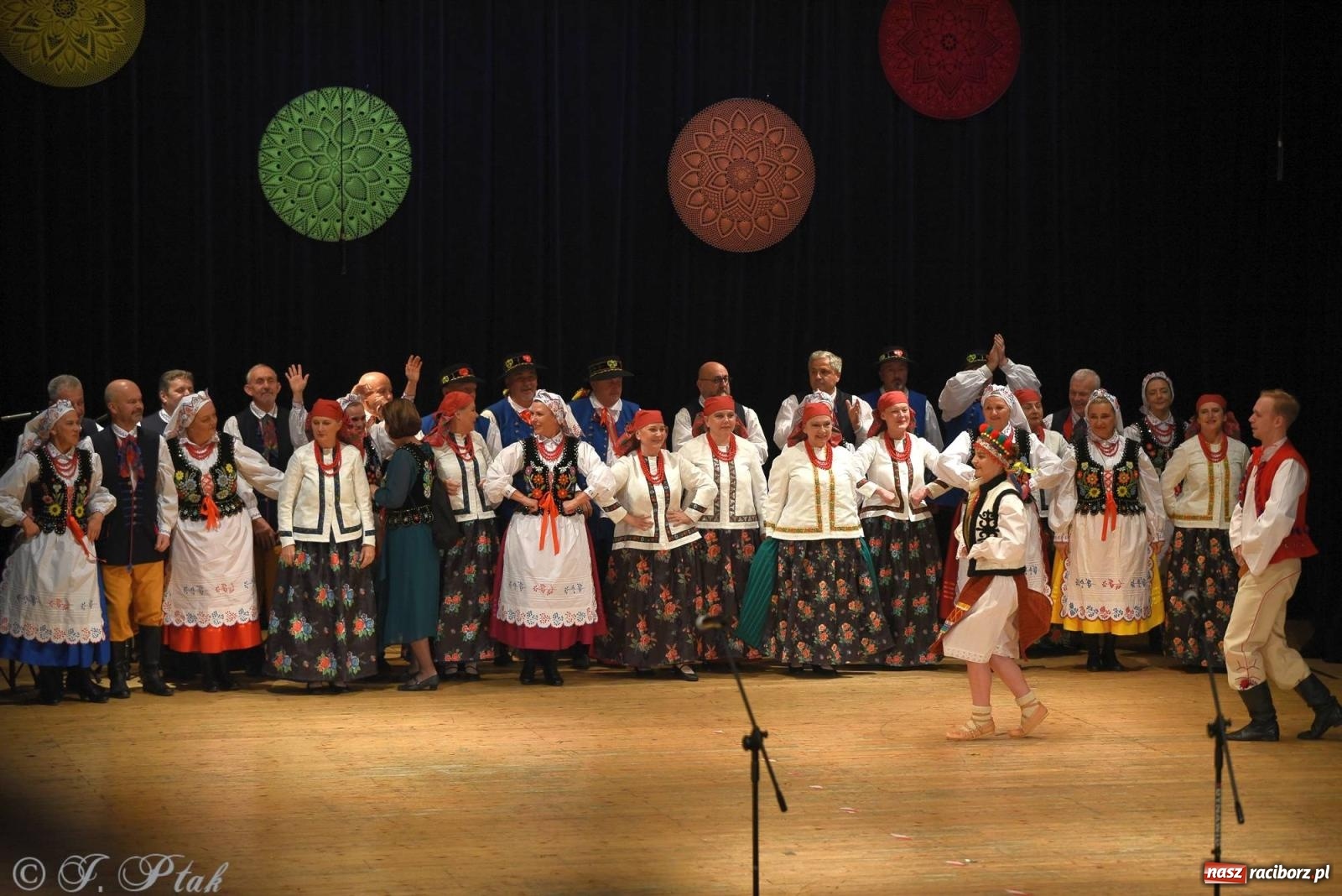 Zdjęcie w galerii na portalu naszraciborz.pl: Źródło i Patria zatańczyły dla Kubusia [FOTO i WIDEO] wiadomości z regionu