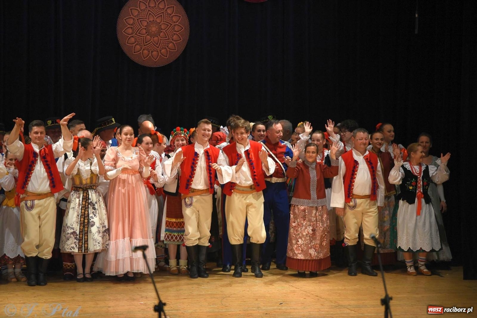 Zdjęcie w galerii na portalu naszraciborz.pl: Źródło i Patria zatańczyły dla Kubusia [FOTO i WIDEO] wiadomości z regionu