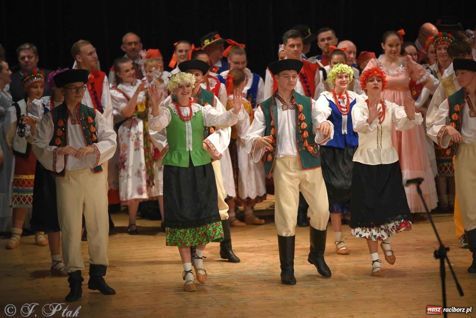 Zdjęcie w galerii na portalu naszraciborz.pl: Źródło i Patria zatańczyły dla Kubusia [FOTO i WIDEO] wiadomości z regionu