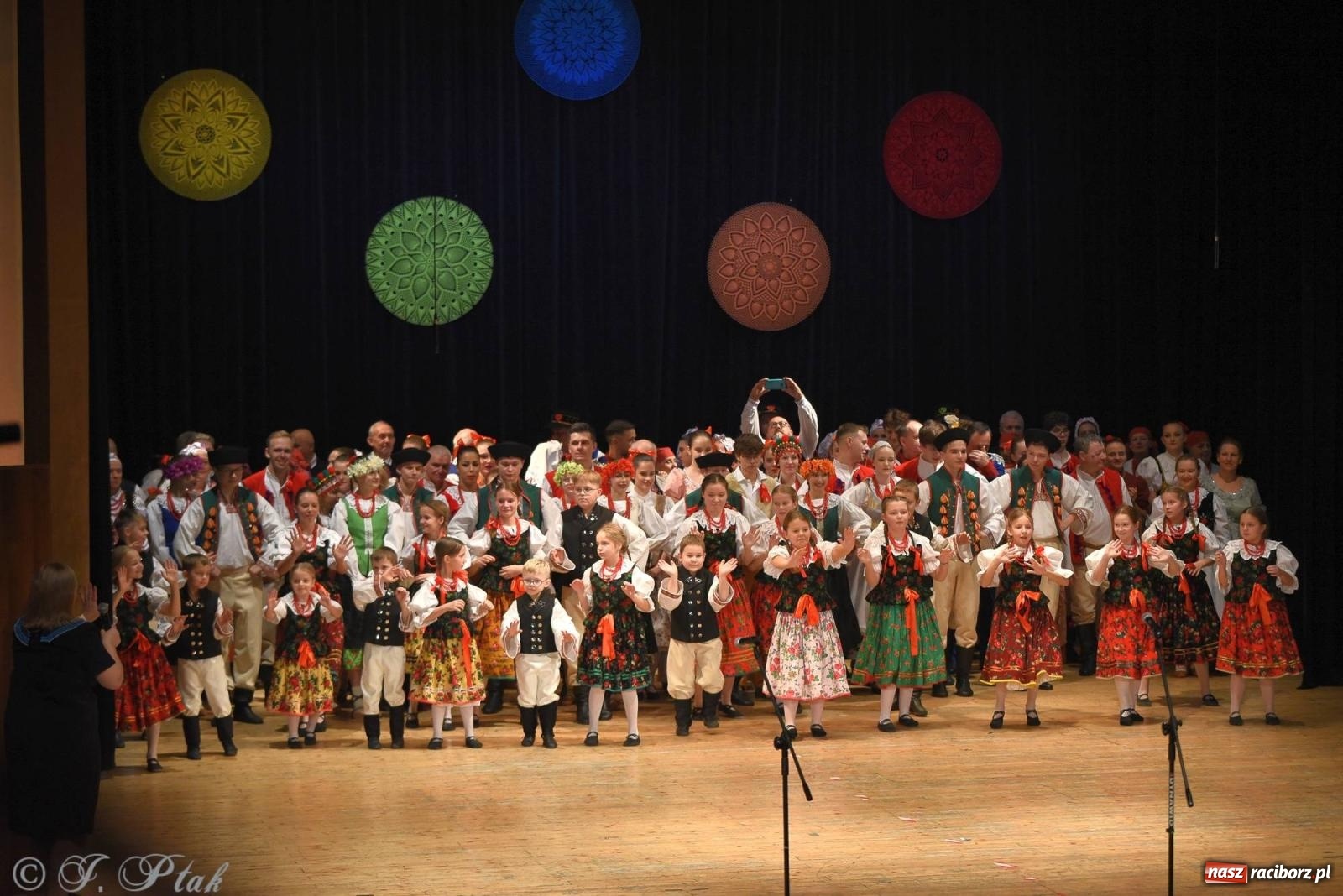 Zdjęcie w galerii na portalu naszraciborz.pl: Źródło i Patria zatańczyły dla Kubusia [FOTO i WIDEO] wiadomości z regionu