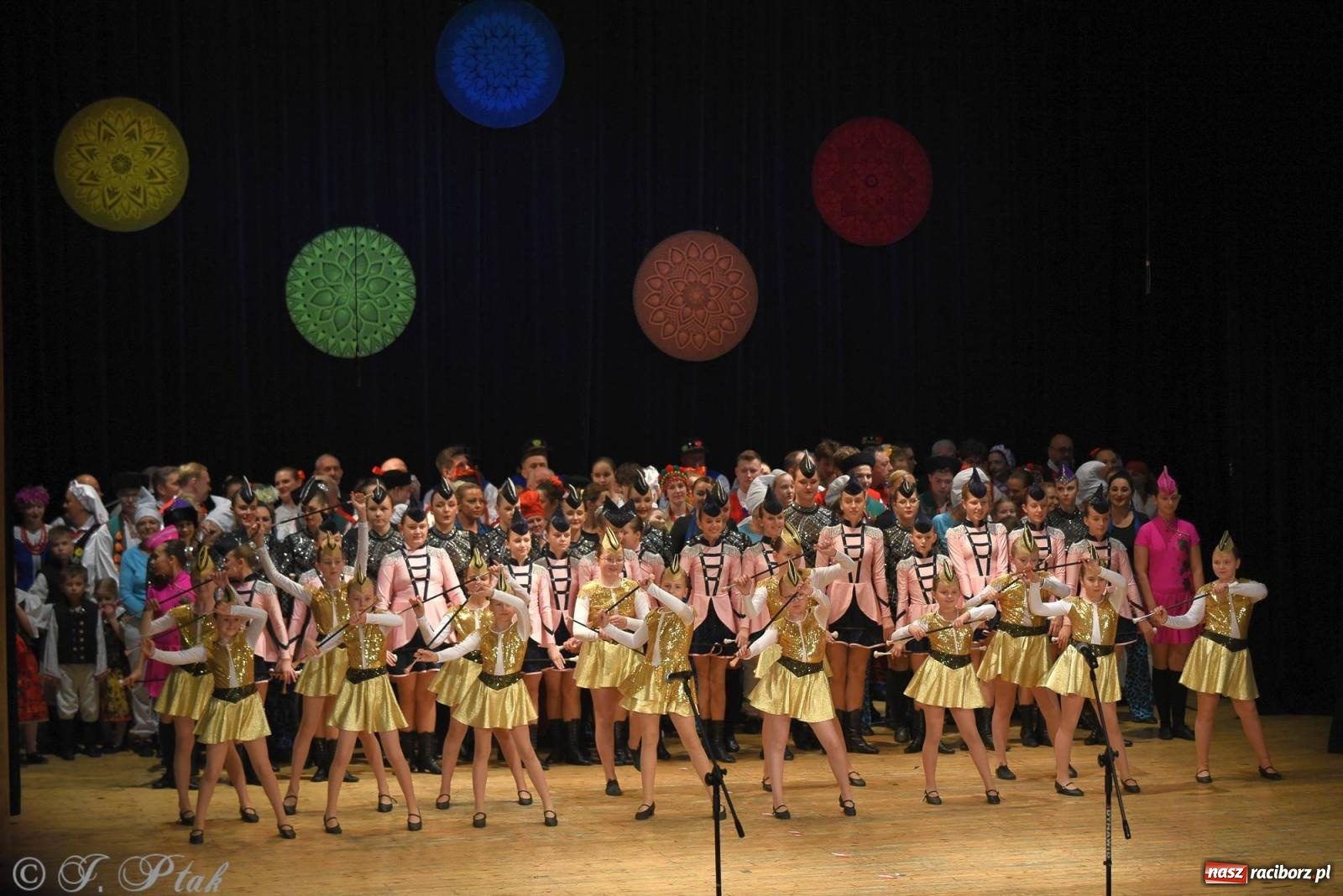Zdjęcie w galerii na portalu naszraciborz.pl: Źródło i Patria zatańczyły dla Kubusia [FOTO i WIDEO] wiadomości z regionu