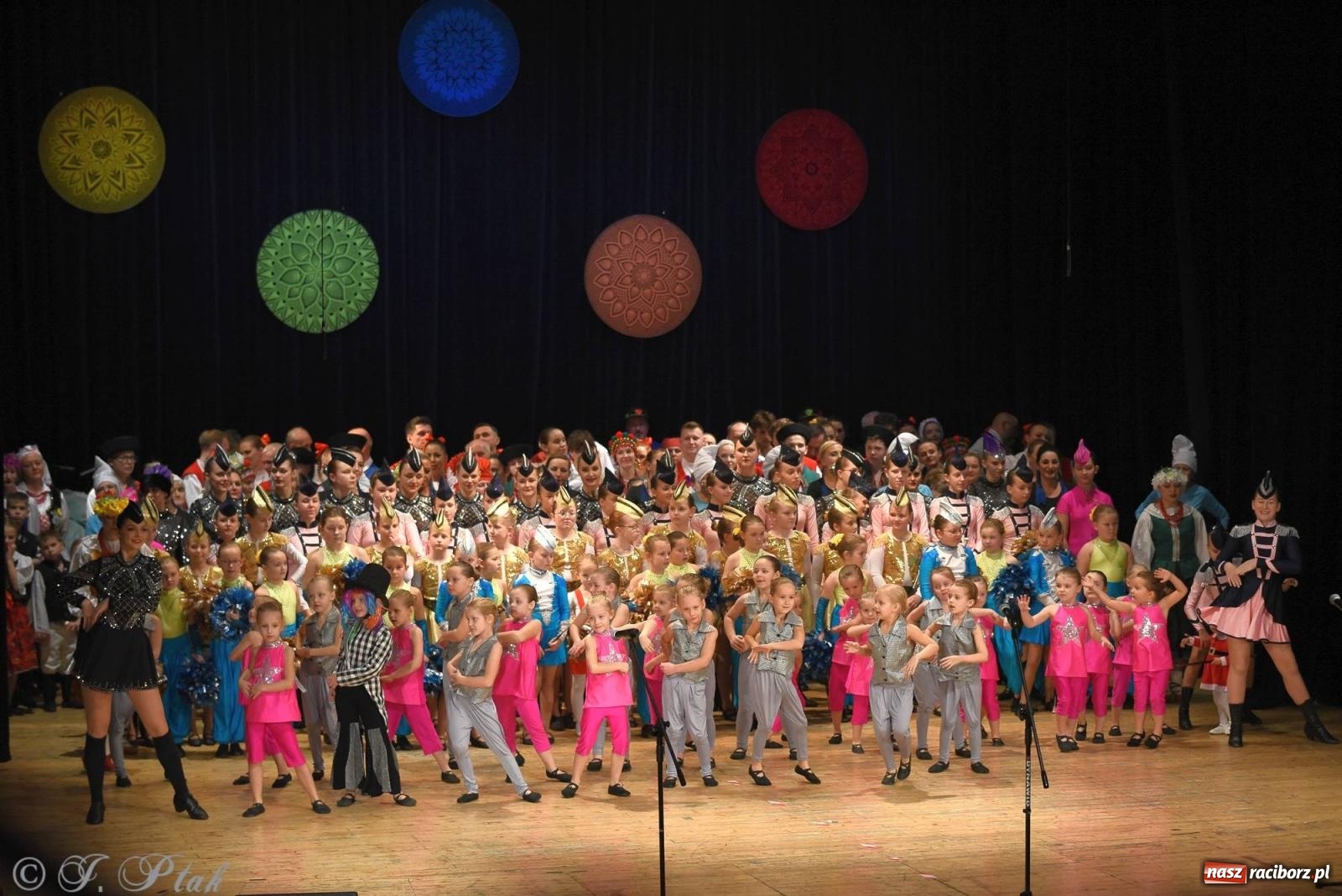 Zdjęcie w galerii na portalu naszraciborz.pl: Źródło i Patria zatańczyły dla Kubusia [FOTO i WIDEO] wiadomości z regionu