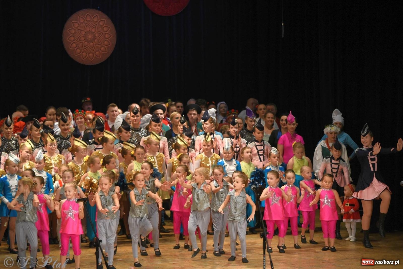 Zdjęcie w galerii na portalu naszraciborz.pl: Źródło i Patria zatańczyły dla Kubusia [FOTO i WIDEO] wiadomości z regionu