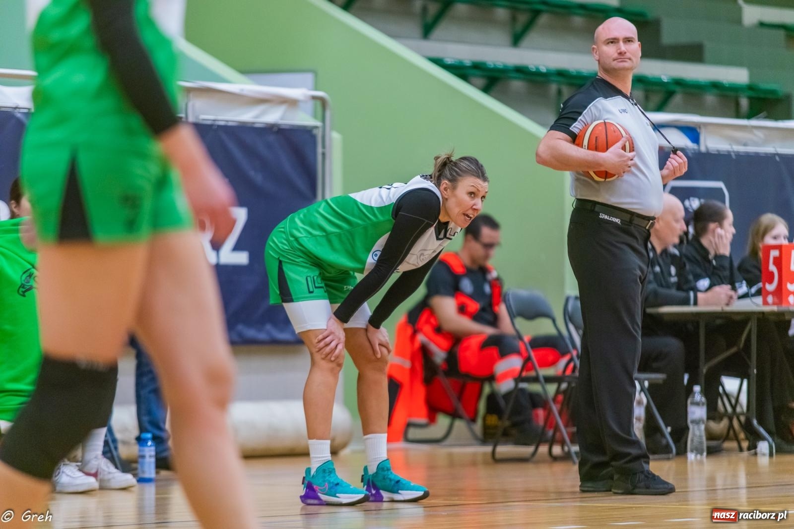Zdjęcie w galerii na portalu naszraciborz.pl: Koszykówka. Walka do ostatniej syreny. Lider odrobinę lepszy [FOTO i WIDEO] wiadomości z regionu