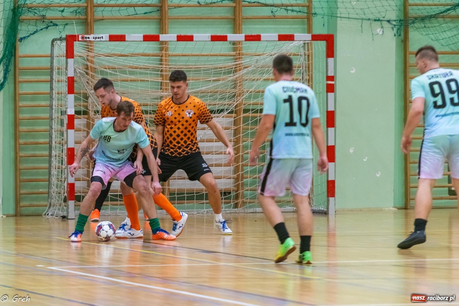 Zdjęcie w galerii na portalu naszraciborz.pl: Sobotnie emocje w HLPN [FOTO] wiadomości z regionu