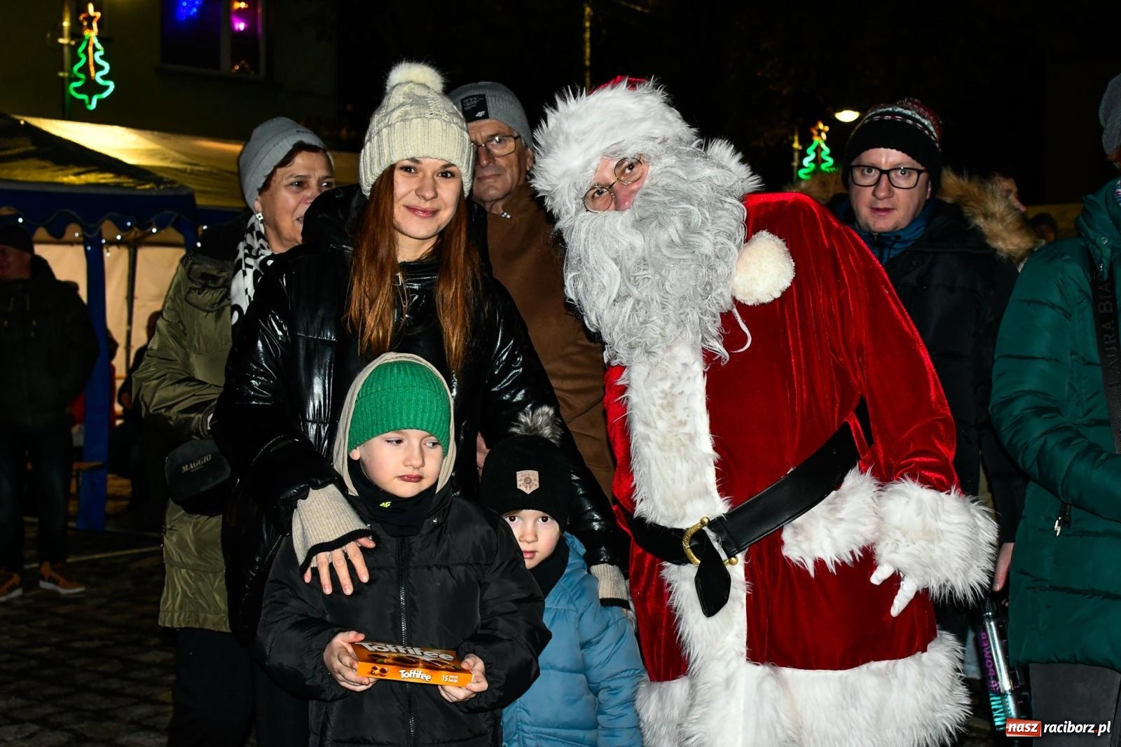Zdjęcie w galerii na portalu naszraciborz.pl: Magiczny wieczór w Krzanowicach [FOTO i WIDEO] wiadomości z regionu