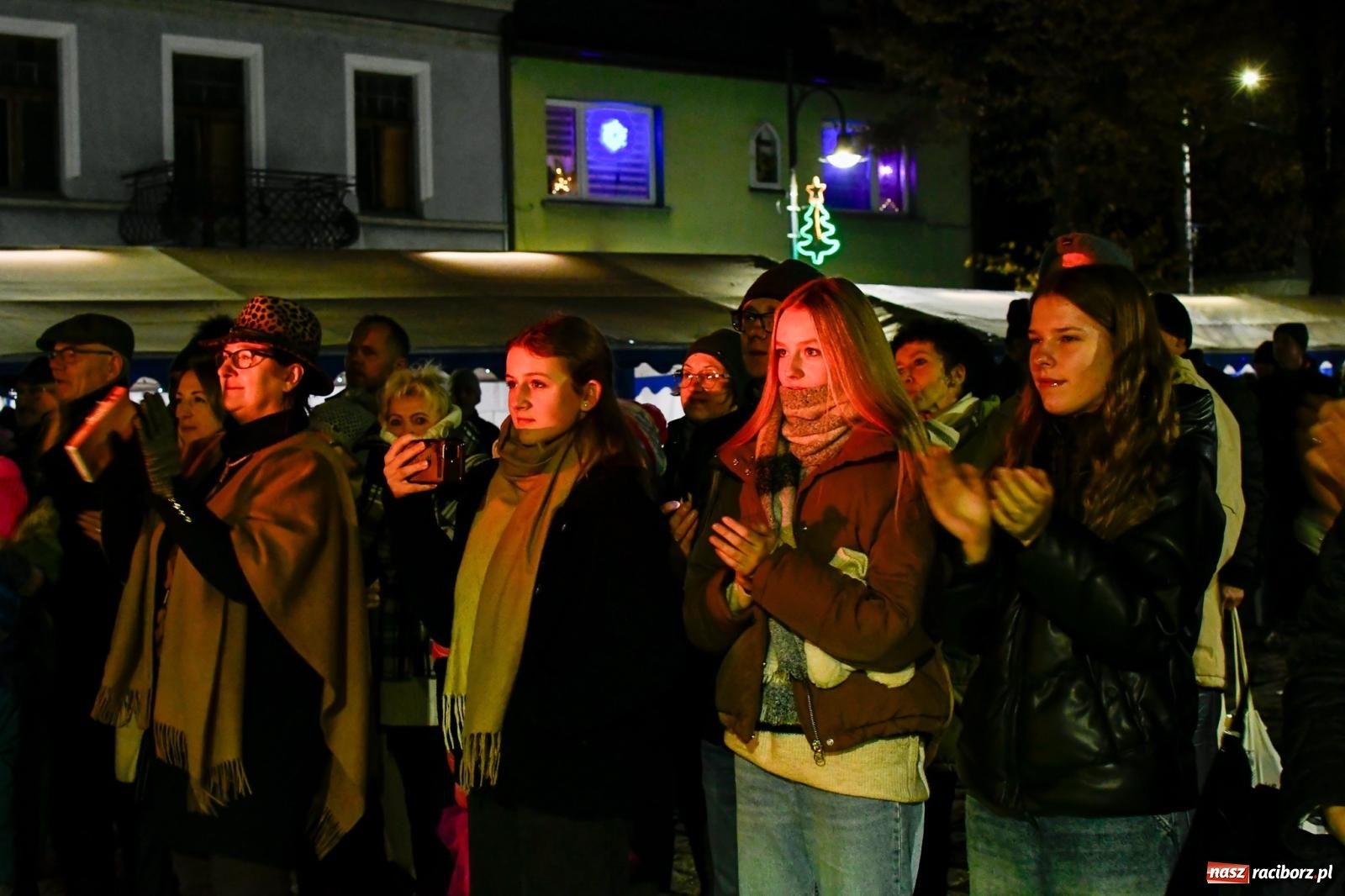 Zdjęcie w galerii na portalu naszraciborz.pl: Magiczny wieczór w Krzanowicach [FOTO i WIDEO] wiadomości z regionu