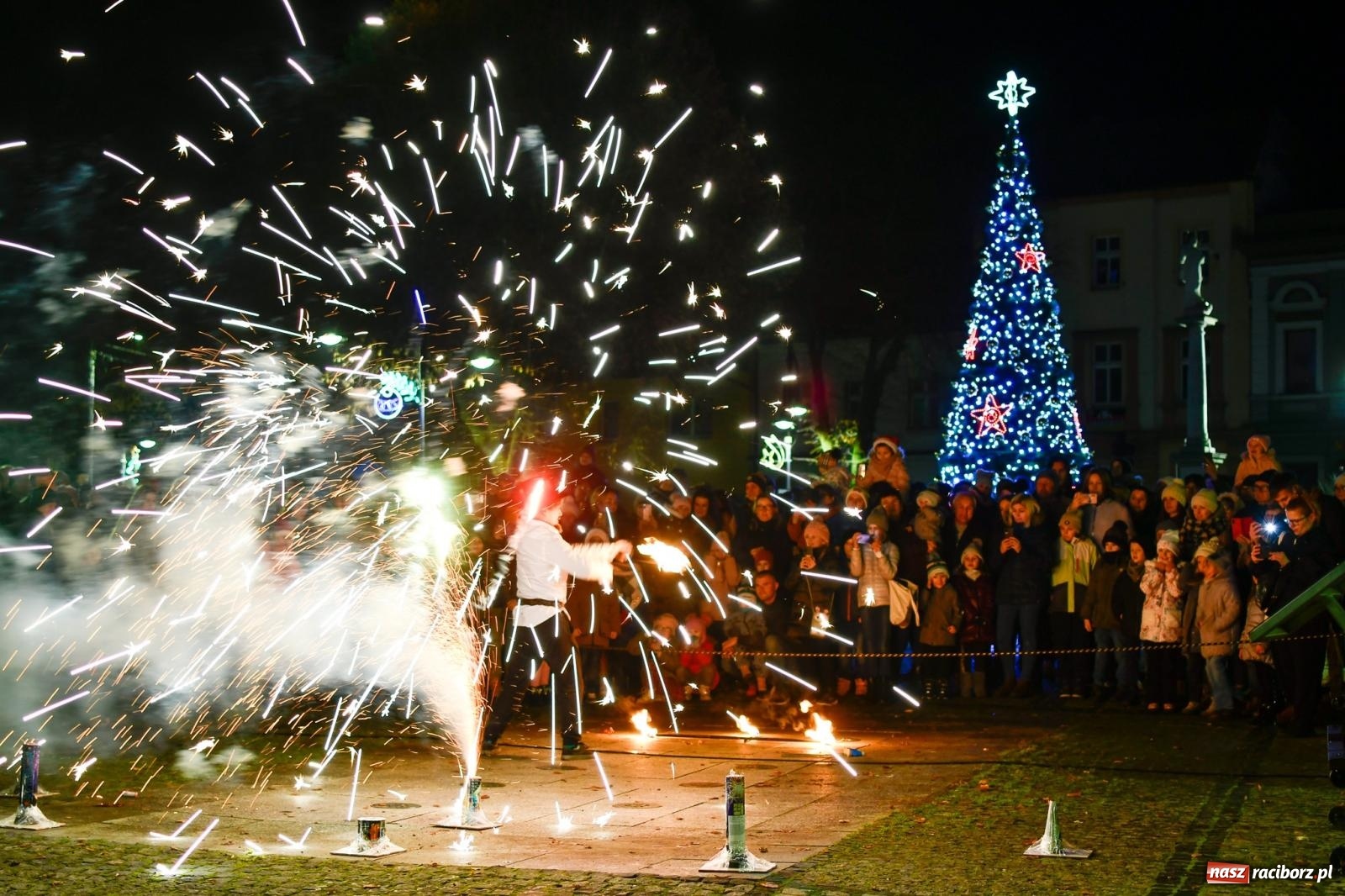 Zdjęcie w galerii na portalu naszraciborz.pl: Magiczny wieczór w Krzanowicach [FOTO i WIDEO] wiadomości z regionu