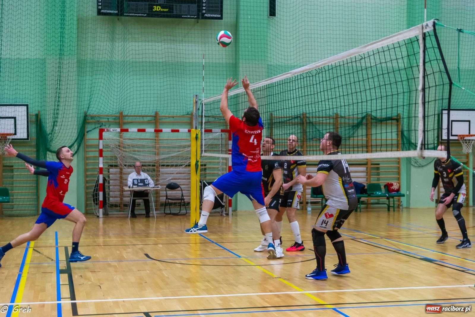 Zdjęcie w galerii na portalu naszraciborz.pl: RLPS. Pewne zwycięstwa Entera i Lunatyków [FOTO] wiadomości z regionu