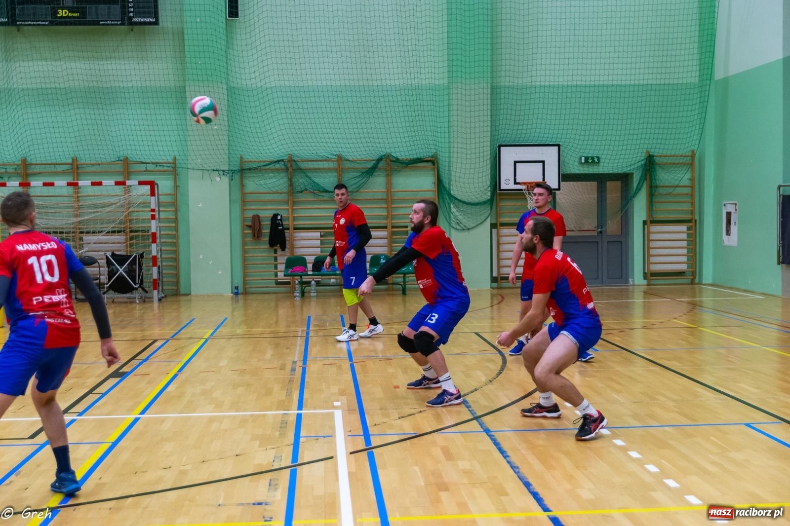 Zdjęcie w galerii na portalu naszraciborz.pl: RLPS. Pewne zwycięstwa Entera i Lunatyków [FOTO] wiadomości z regionu