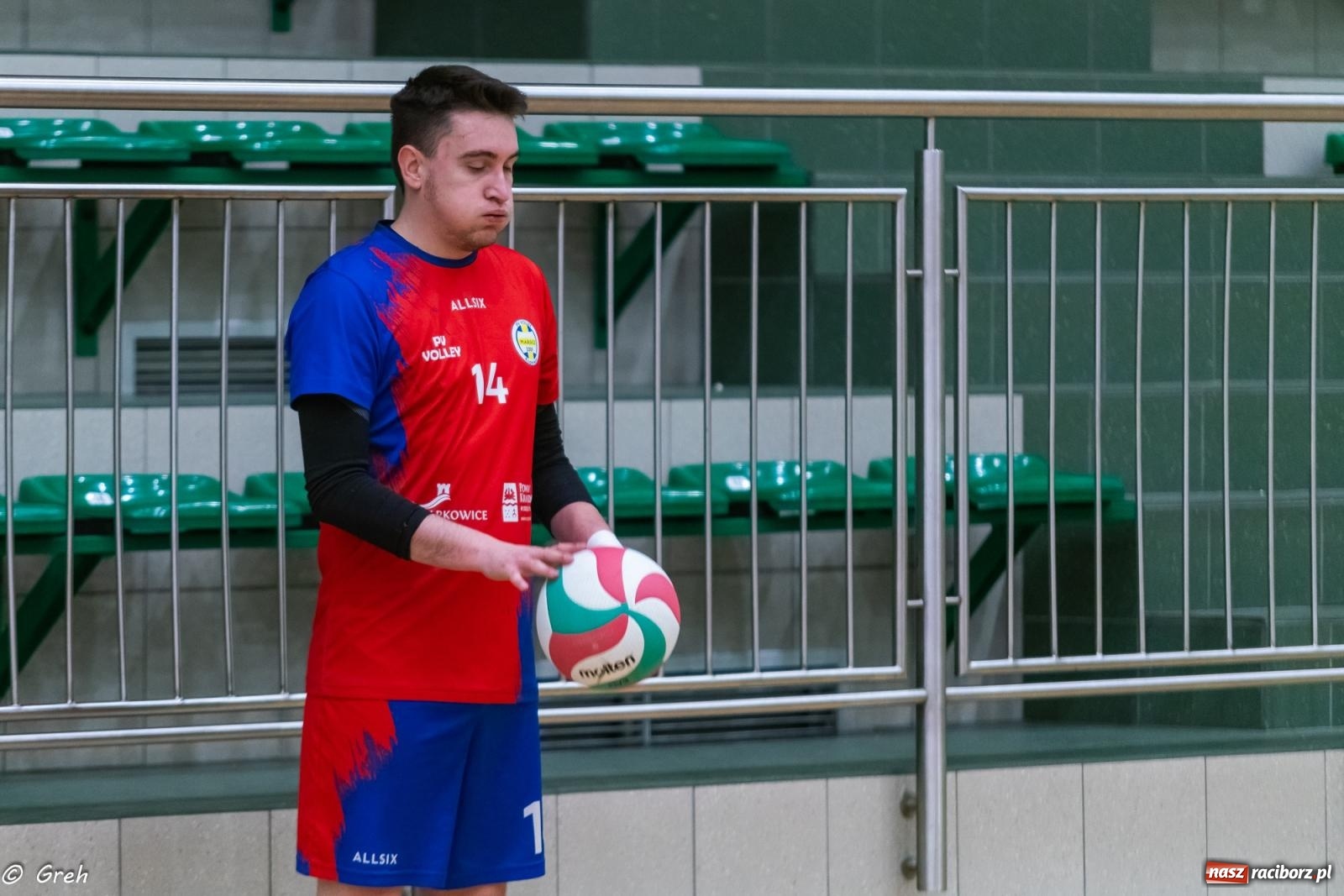 Zdjęcie w galerii na portalu naszraciborz.pl: RLPS. Pewne zwycięstwa Entera i Lunatyków [FOTO] wiadomości z regionu