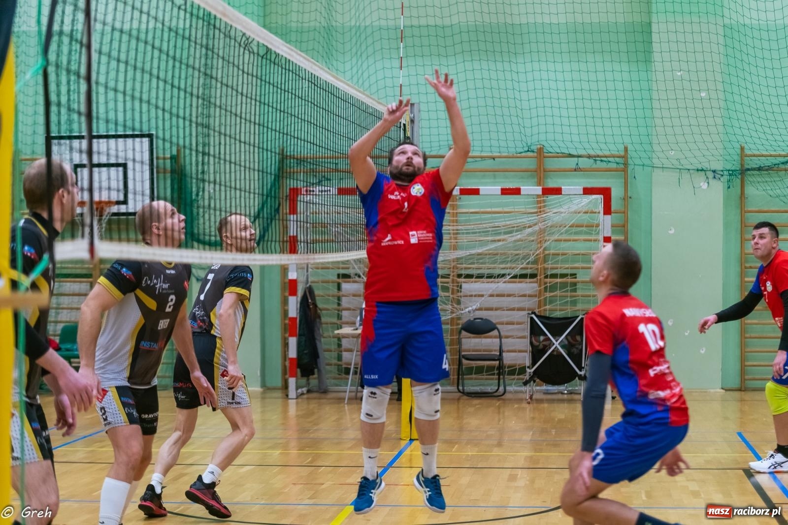 Zdjęcie w galerii na portalu naszraciborz.pl: RLPS. Pewne zwycięstwa Entera i Lunatyków [FOTO] wiadomości z regionu