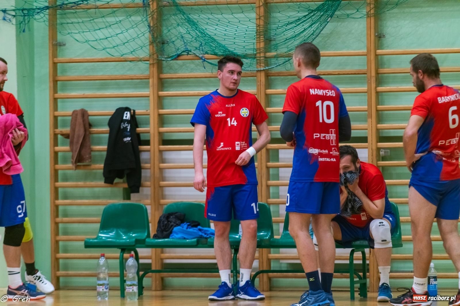 Zdjęcie w galerii na portalu naszraciborz.pl: RLPS. Pewne zwycięstwa Entera i Lunatyków [FOTO] wiadomości z regionu