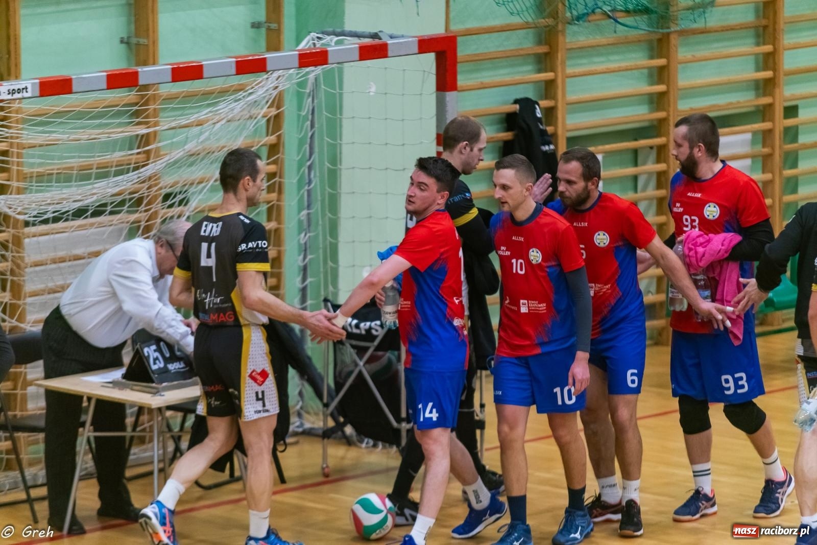 Zdjęcie w galerii na portalu naszraciborz.pl: RLPS. Pewne zwycięstwa Entera i Lunatyków [FOTO] wiadomości z regionu