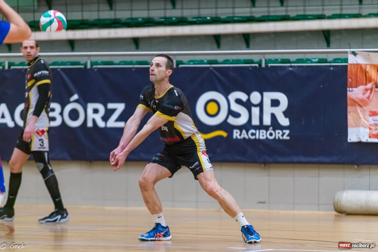 Zdjęcie w galerii na portalu naszraciborz.pl: RLPS. Pewne zwycięstwa Entera i Lunatyków [FOTO] wiadomości z regionu