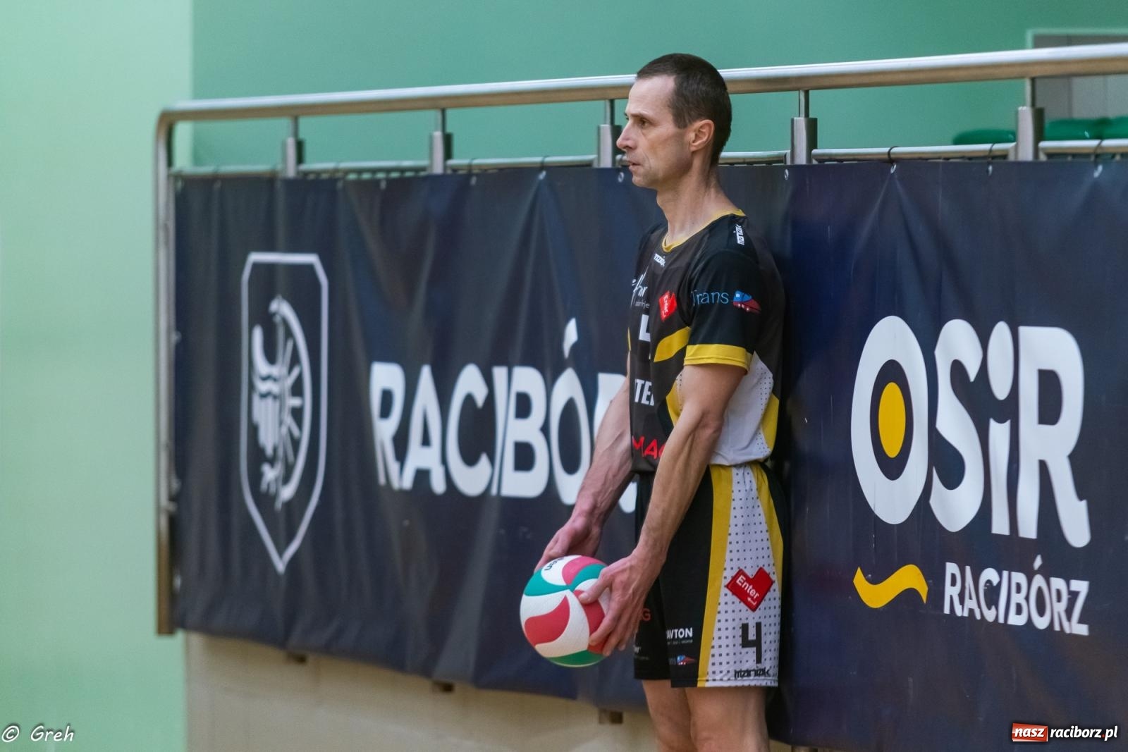 Zdjęcie w galerii na portalu naszraciborz.pl: RLPS. Pewne zwycięstwa Entera i Lunatyków [FOTO] wiadomości z regionu