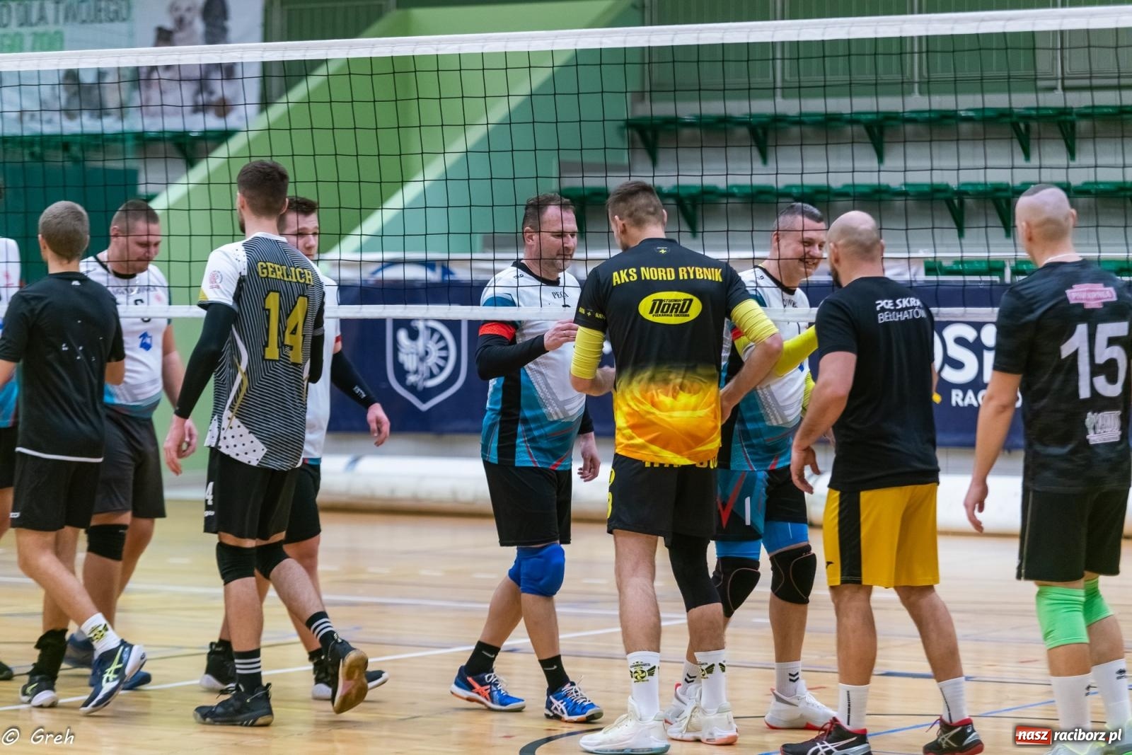 Zdjęcie w galerii na portalu naszraciborz.pl: RLPS. Pewne zwycięstwa Entera i Lunatyków [FOTO] wiadomości z regionu