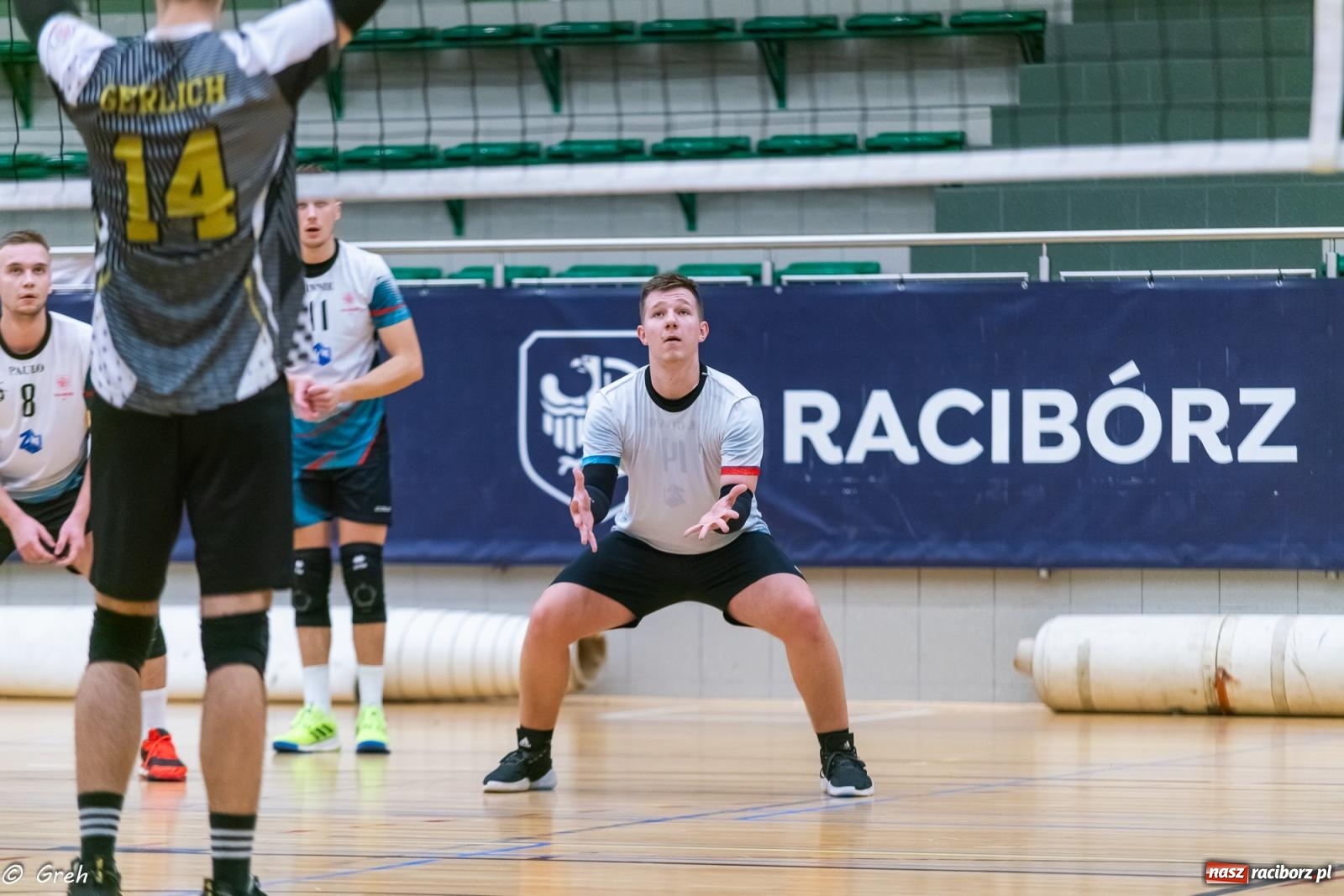 Zdjęcie w galerii na portalu naszraciborz.pl: RLPS. Pewne zwycięstwa Entera i Lunatyków [FOTO] wiadomości z regionu
