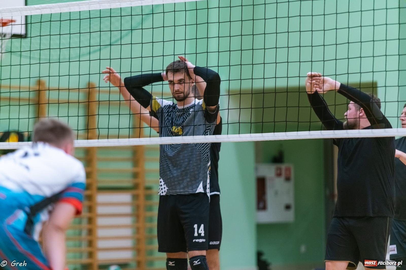 Zdjęcie w galerii na portalu naszraciborz.pl: RLPS. Pewne zwycięstwa Entera i Lunatyków [FOTO] wiadomości z regionu