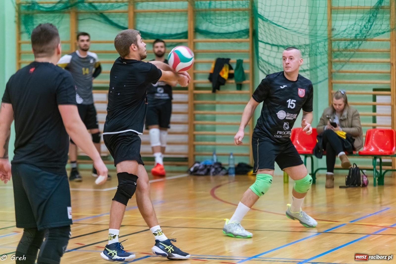 Zdjęcie w galerii na portalu naszraciborz.pl: RLPS. Pewne zwycięstwa Entera i Lunatyków [FOTO] wiadomości z regionu