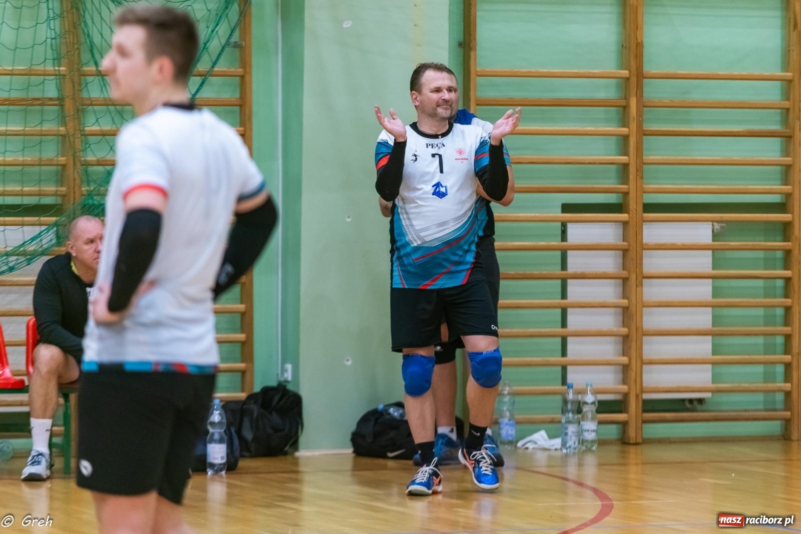 Zdjęcie w galerii na portalu naszraciborz.pl: RLPS. Pewne zwycięstwa Entera i Lunatyków [FOTO] wiadomości z regionu