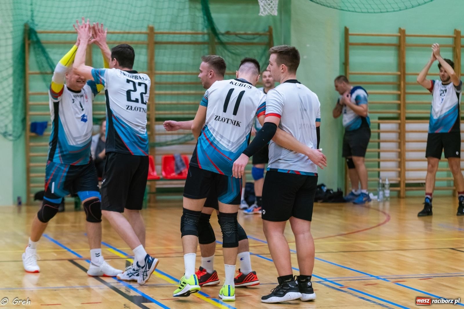 Zdjęcie w galerii na portalu naszraciborz.pl: RLPS. Pewne zwycięstwa Entera i Lunatyków [FOTO] wiadomości z regionu