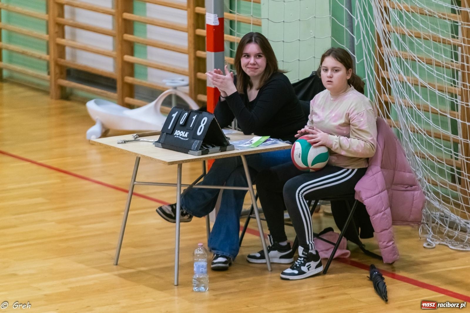 Zdjęcie w galerii na portalu naszraciborz.pl: RLPS. Pewne zwycięstwa Entera i Lunatyków [FOTO] wiadomości z regionu