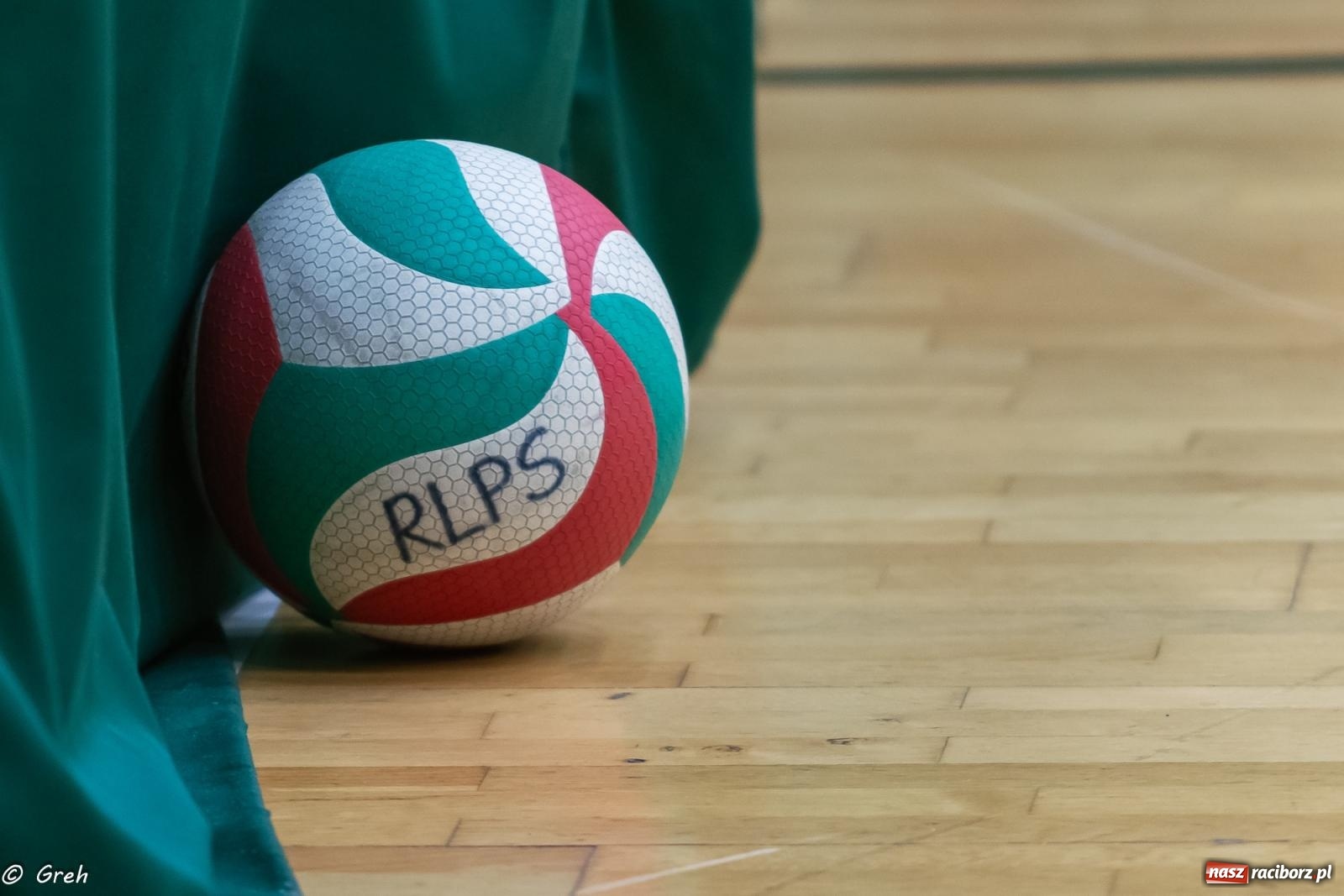 Zdjęcie w galerii na portalu naszraciborz.pl: RLPS. Pewne zwycięstwa Entera i Lunatyków [FOTO] wiadomości z regionu