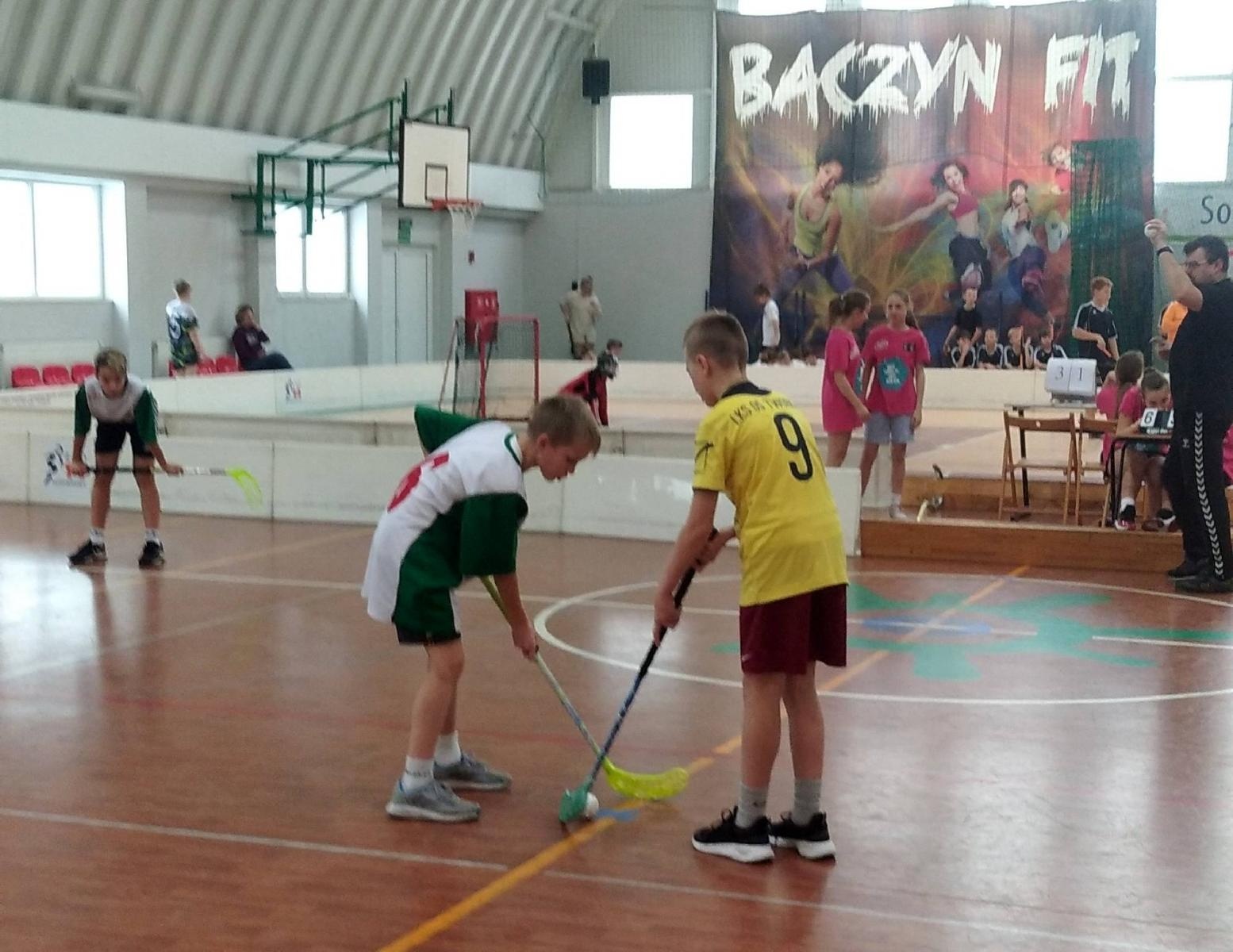 Zdjęcie w galerii na portalu naszraciborz.pl: Finał Wojewódzki Igrzysk Dzieci w Unihokeju chłopców. Srebro dla Tworkowa wiadomości z regionu