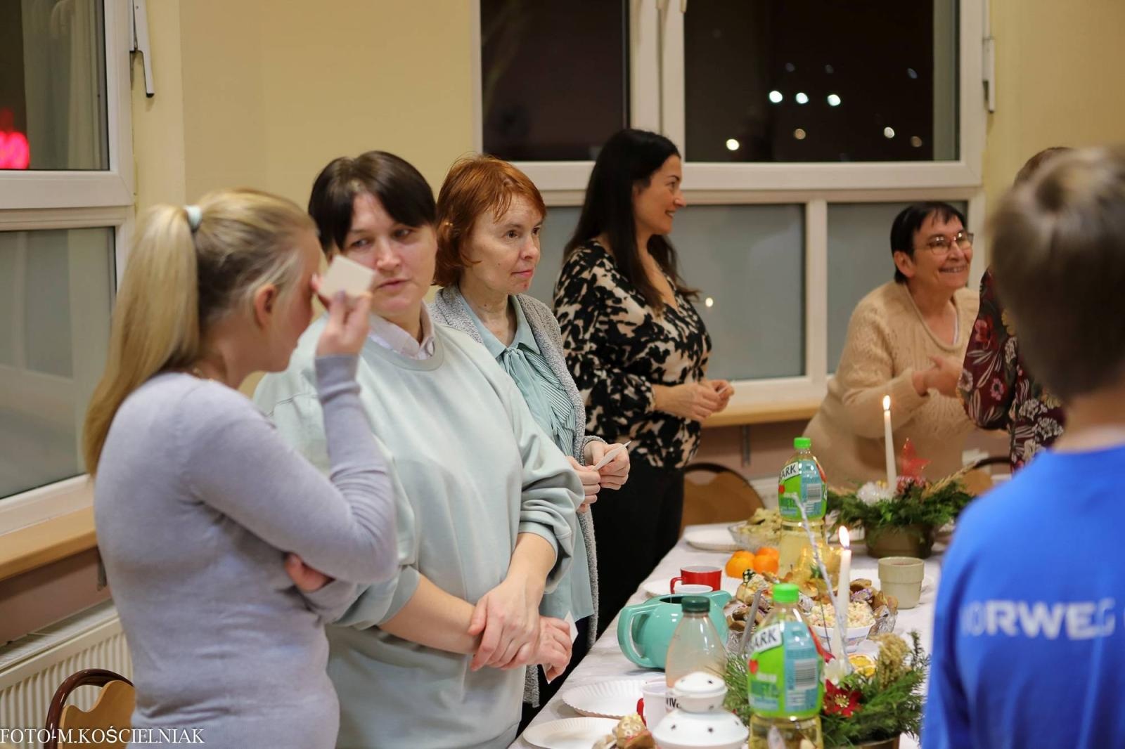 Zdjęcie w galerii na portalu naszraciborz.pl: Wigilijka w raciborskiej Przystani wiadomości z regionu