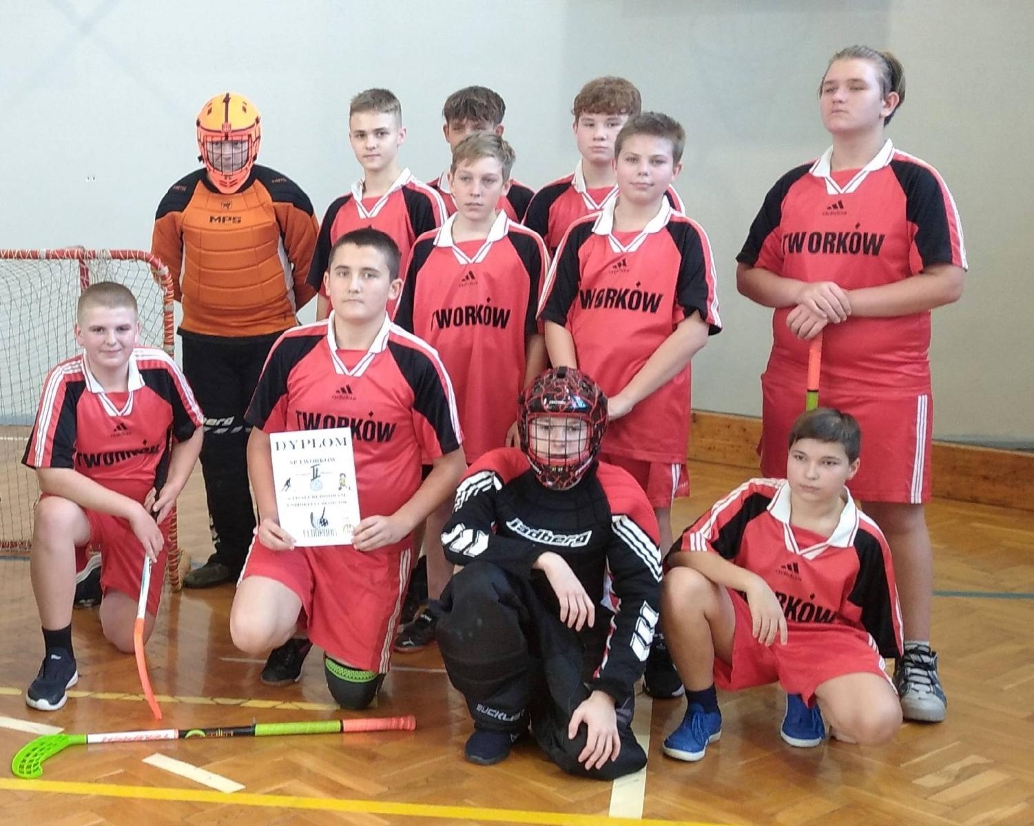 Zdjęcie w galerii na portalu naszraciborz.pl: Finał rejonowy Igrzysk Młodzieży Szkolnej w Unihokeju wiadomości z regionu