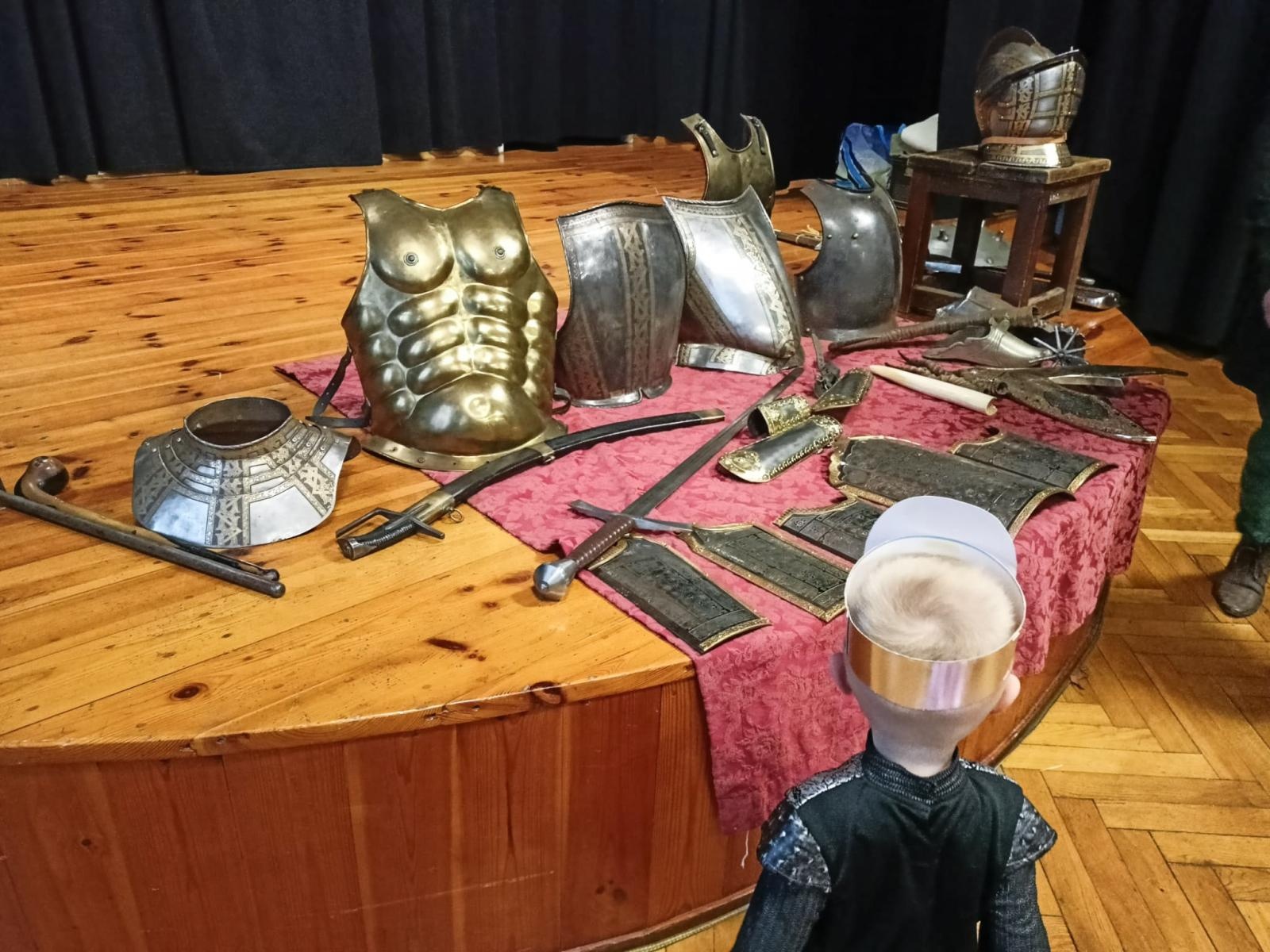 Zdjęcie w galerii na portalu naszraciborz.pl: Mali Odkrywcy w czasach rycerzy i księżniczek wiadomości z regionu