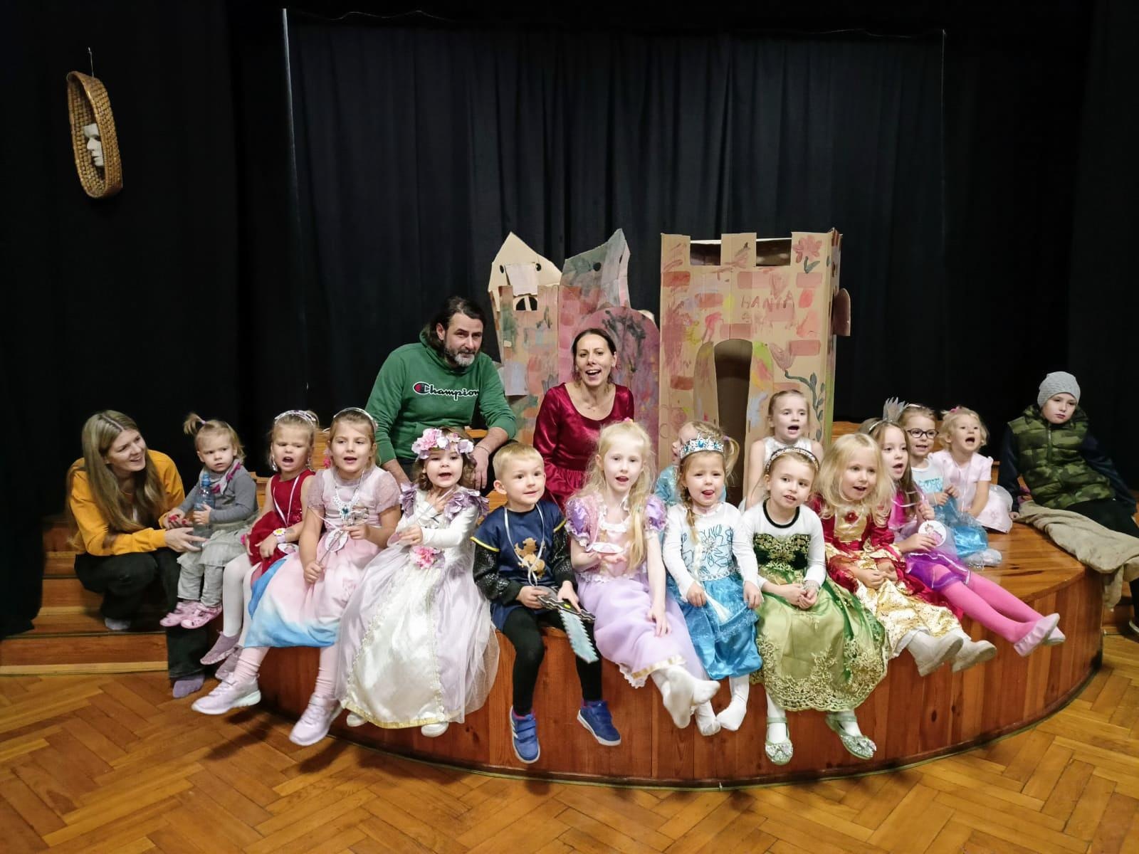 Zdjęcie w galerii na portalu naszraciborz.pl: Mali Odkrywcy w czasach rycerzy i księżniczek wiadomości z regionu