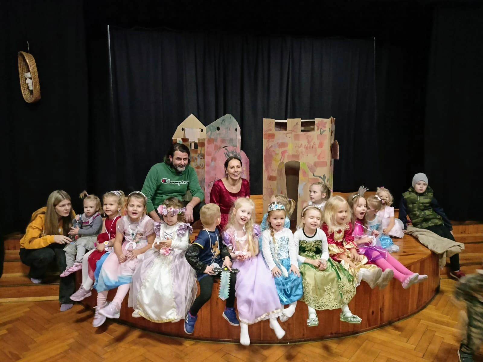 Zdjęcie w galerii na portalu naszraciborz.pl: Mali Odkrywcy w czasach rycerzy i księżniczek wiadomości z regionu