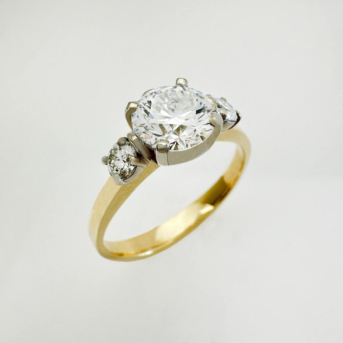 Zdjęcie w galerii na portalu naszraciborz.pl: Złotnik Szczerbiński. Nowe kolekcje, przedświąteczne rabaty wiadomości z regionu