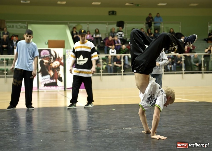 Zdjęcie w galerii na portalu naszraciborz.pl: Taneczne show Lilla House wiadomości z regionu