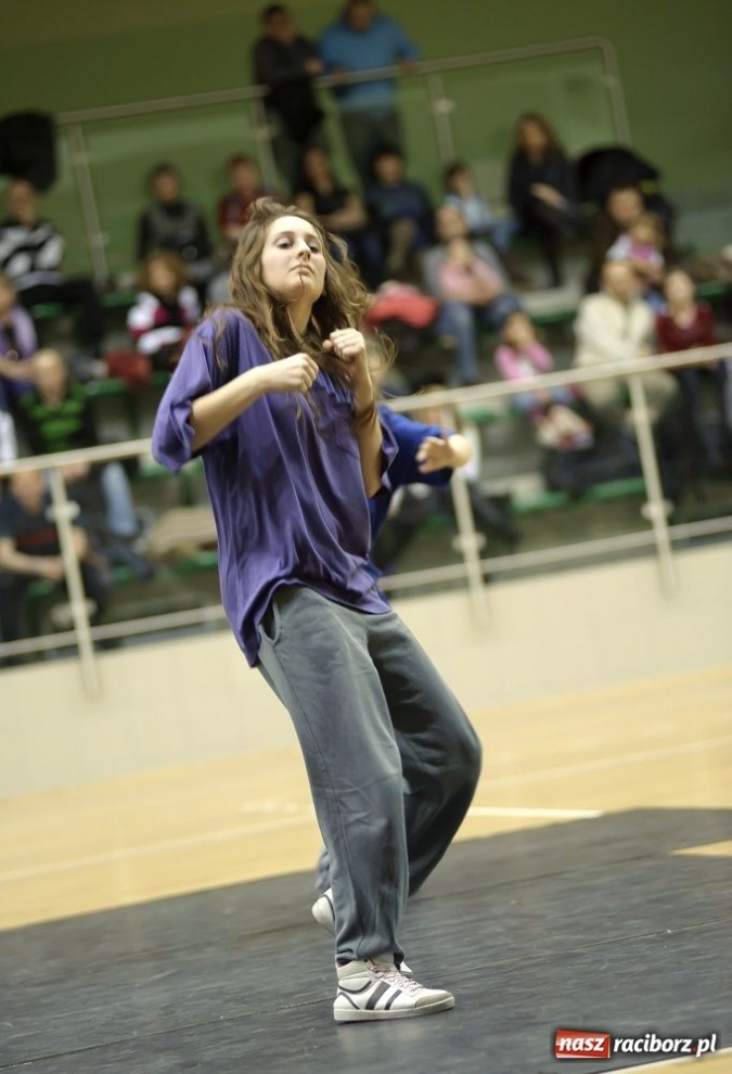 Zdjęcie w galerii na portalu naszraciborz.pl: Taneczne show Lilla House wiadomości z regionu