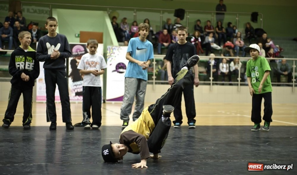 Zdjęcie w galerii na portalu naszraciborz.pl: Taneczne show Lilla House wiadomości z regionu