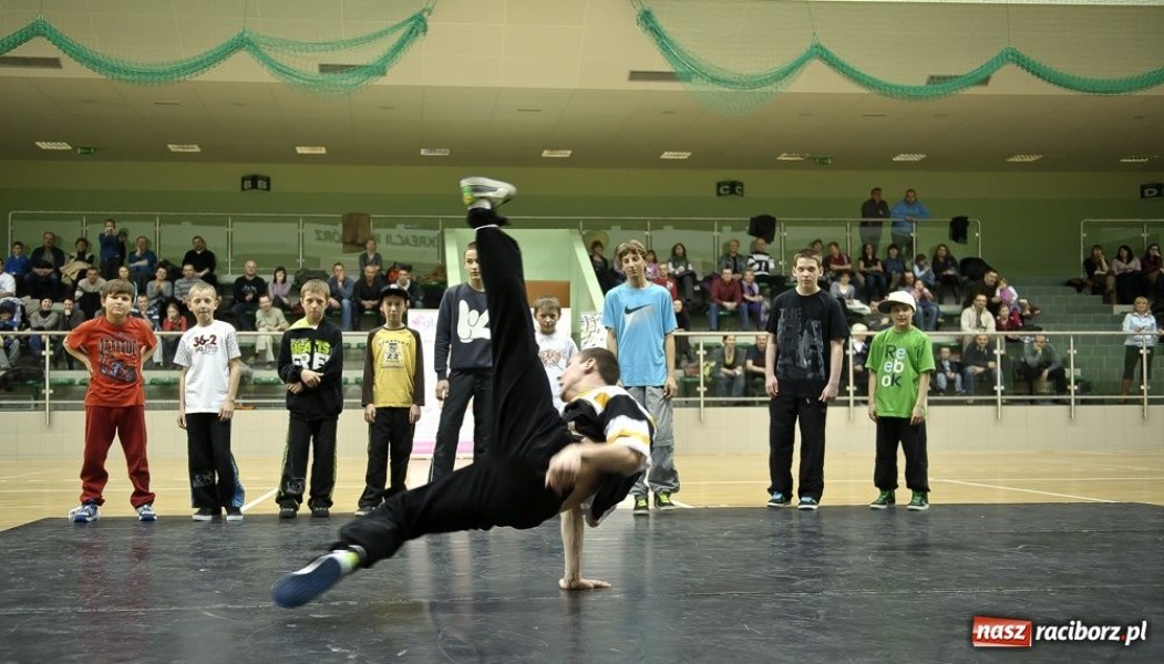 Zdjęcie w galerii na portalu naszraciborz.pl: Taneczne show Lilla House wiadomości z regionu