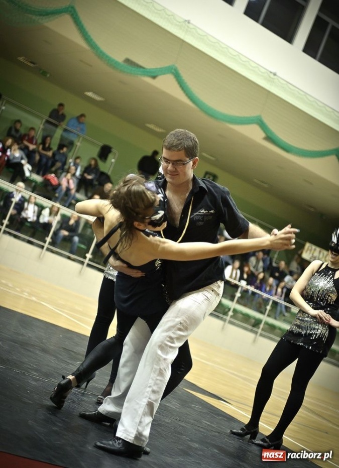 Zdjęcie w galerii na portalu naszraciborz.pl: Taneczne show Lilla House wiadomości z regionu