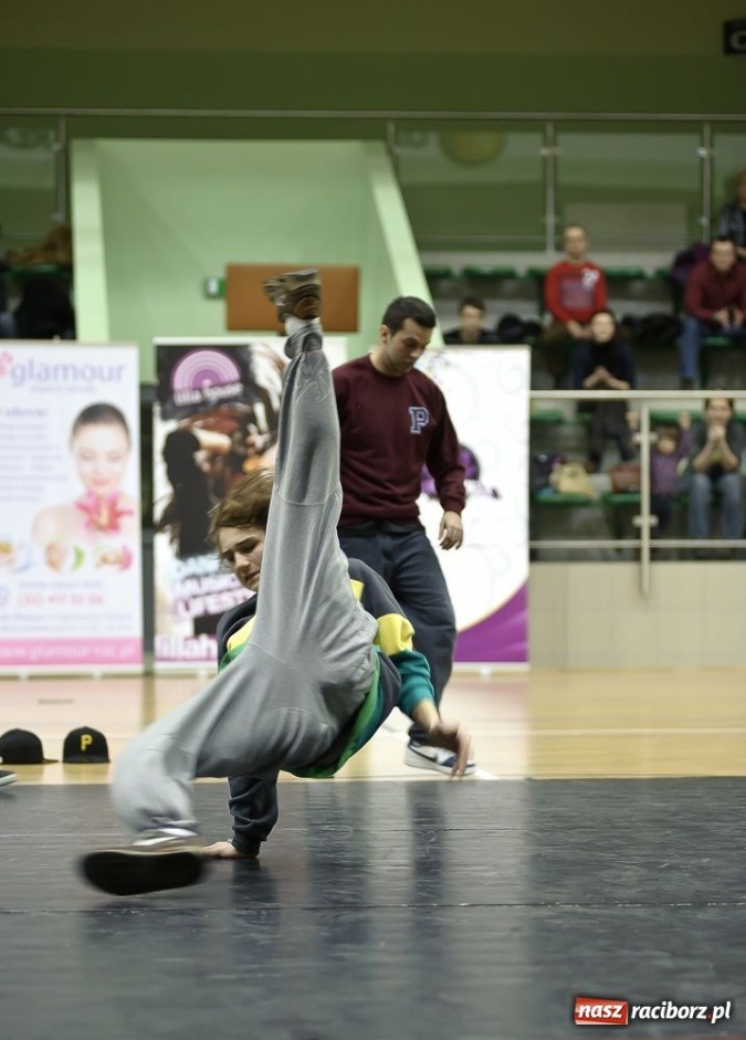 Zdjęcie w galerii na portalu naszraciborz.pl: Taneczne show Lilla House wiadomości z regionu