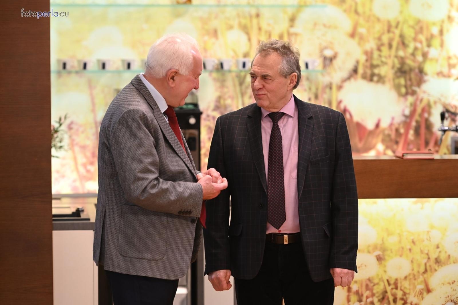 Zdjęcie w galerii na portalu naszraciborz.pl: Wzruszające świąteczne spotkanie w krzanowickiej Perle wiadomości z regionu