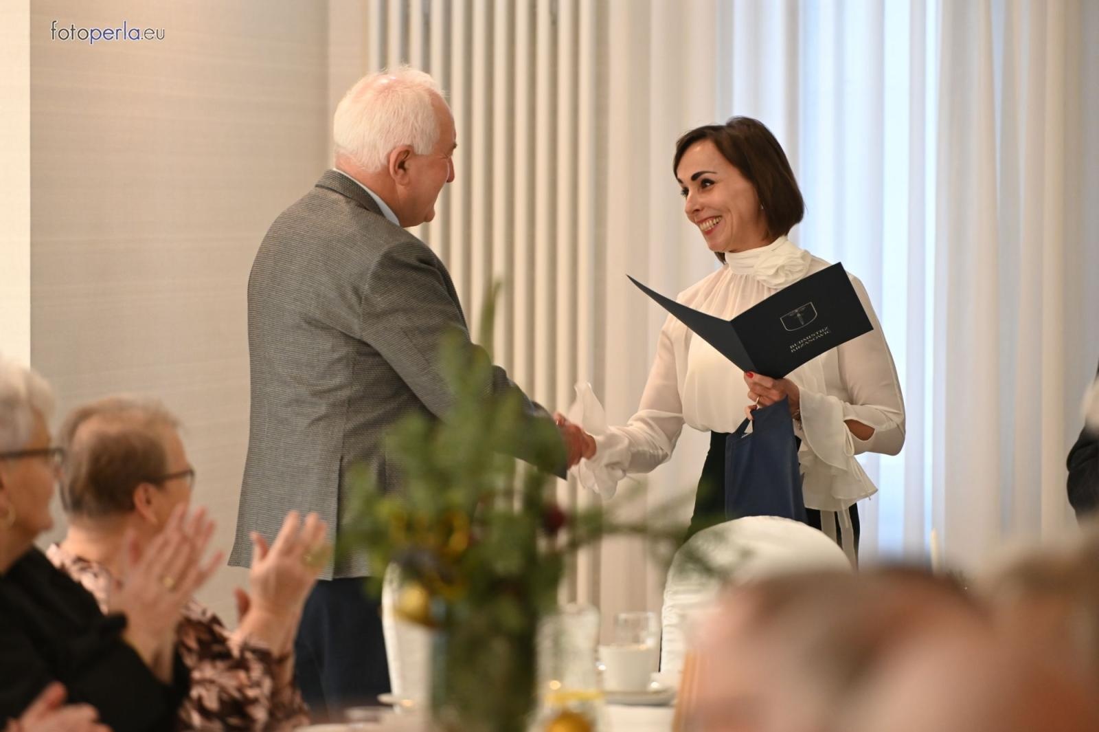 Zdjęcie w galerii na portalu naszraciborz.pl: Wzruszające świąteczne spotkanie w krzanowickiej Perle wiadomości z regionu