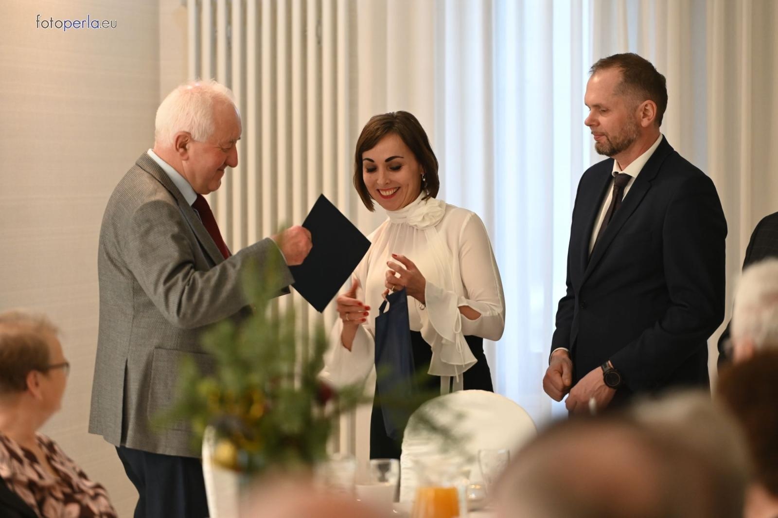 Zdjęcie w galerii na portalu naszraciborz.pl: Wzruszające świąteczne spotkanie w krzanowickiej Perle wiadomości z regionu