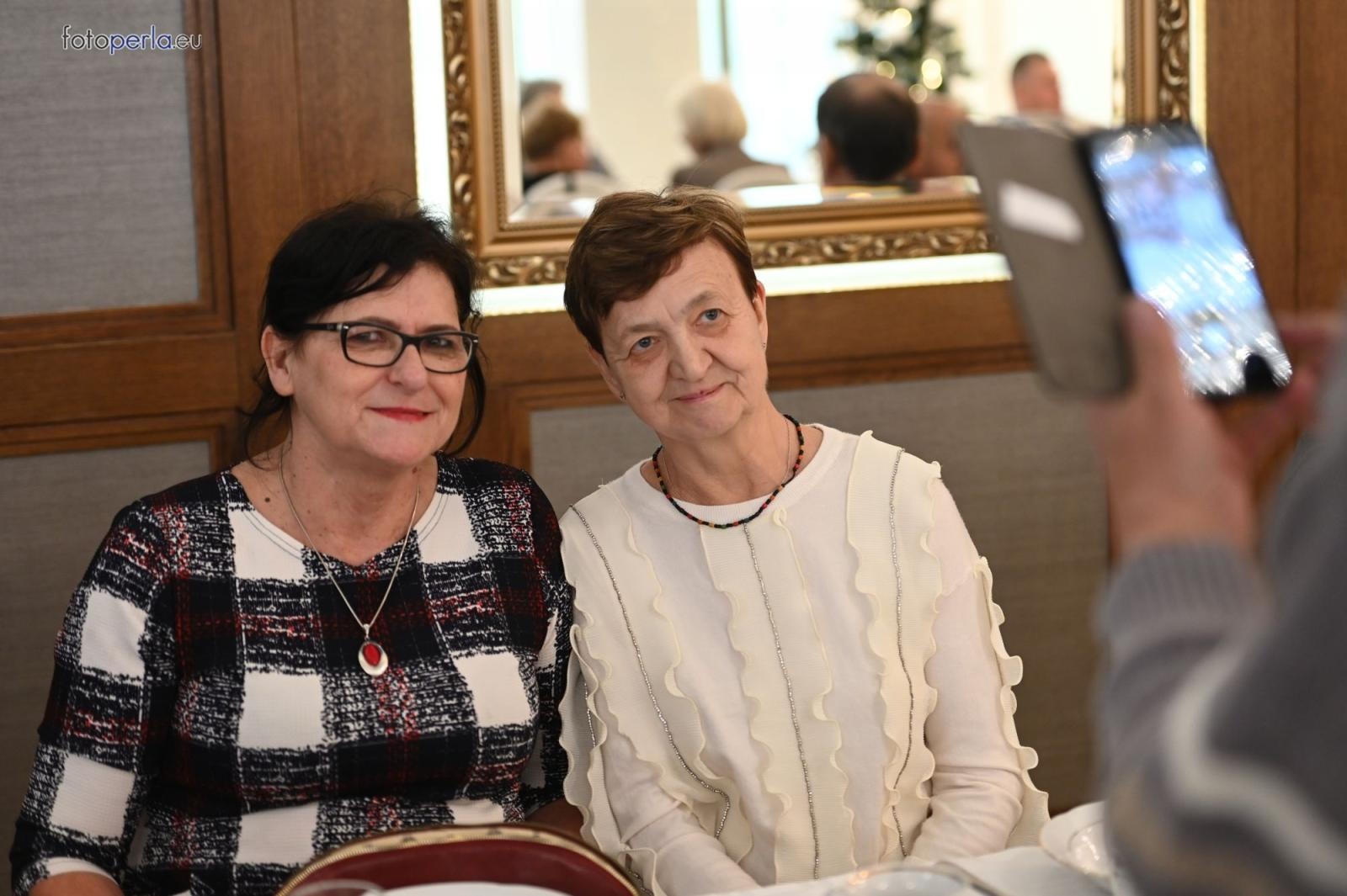 Zdjęcie w galerii na portalu naszraciborz.pl: Wzruszające świąteczne spotkanie w krzanowickiej Perle wiadomości z regionu