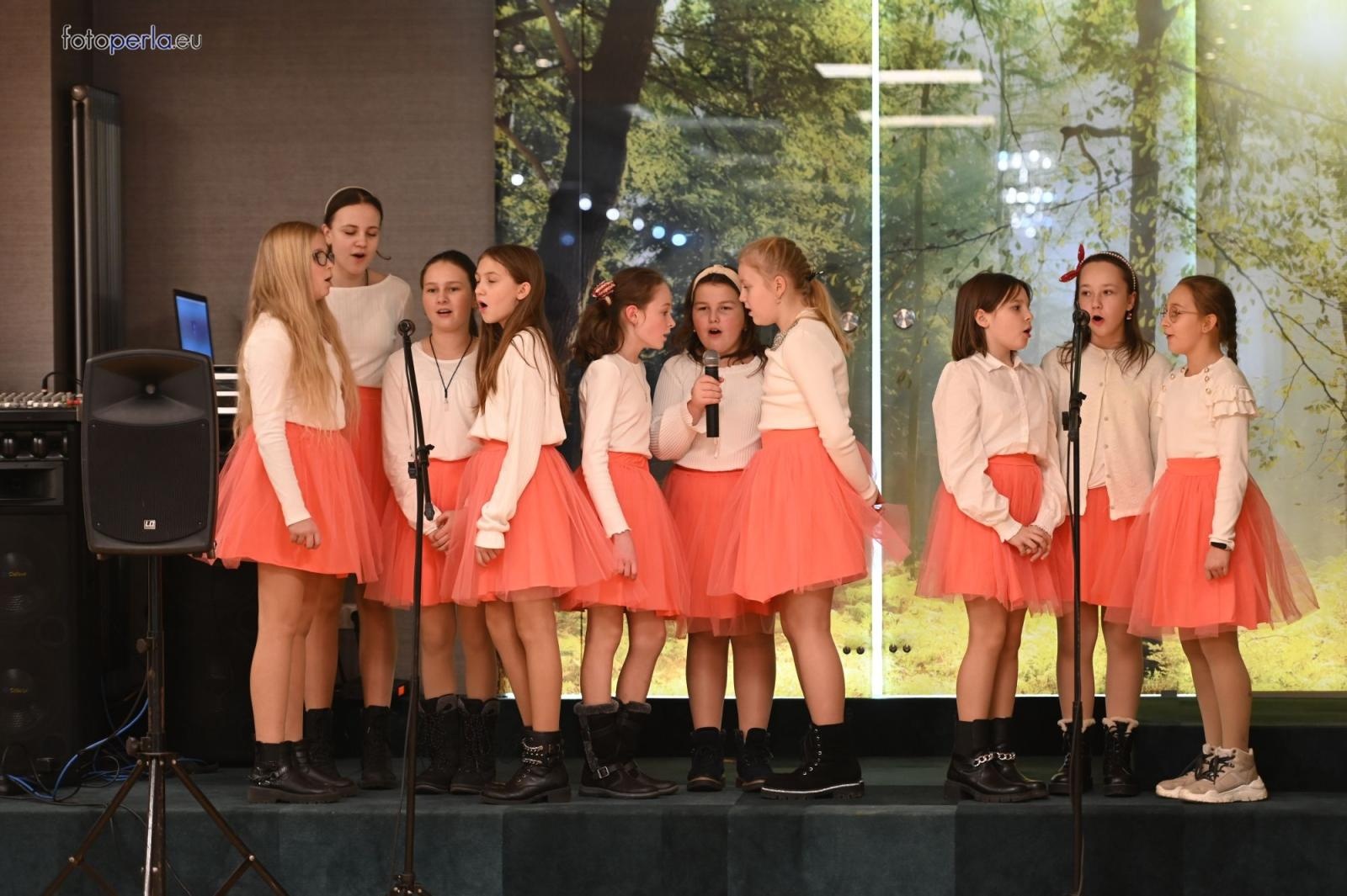 Zdjęcie w galerii na portalu naszraciborz.pl: Wzruszające świąteczne spotkanie w krzanowickiej Perle wiadomości z regionu