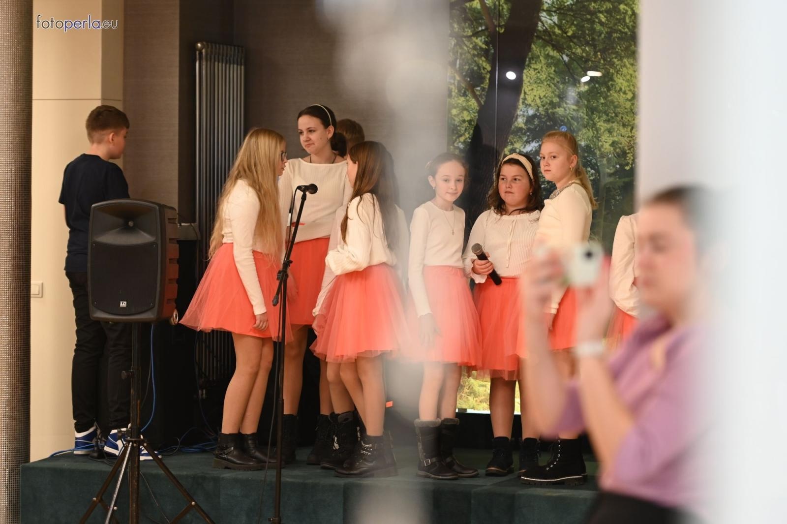 Zdjęcie w galerii na portalu naszraciborz.pl: Wzruszające świąteczne spotkanie w krzanowickiej Perle wiadomości z regionu