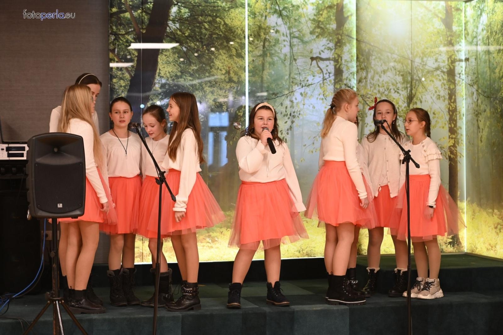 Zdjęcie w galerii na portalu naszraciborz.pl: Wzruszające świąteczne spotkanie w krzanowickiej Perle wiadomości z regionu